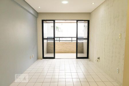 Apartamento para alugar com 74m², 2 quartos e 1 vagaSala