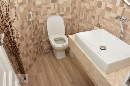 Casa à venda com 460m², 4 quartos e 3 vagasBanheiro 4