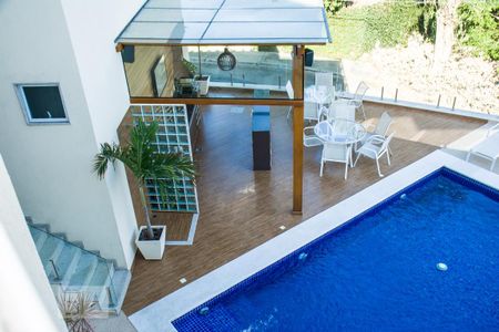 Casa à venda com 460m², 4 quartos e 3 vagasArea da piscima