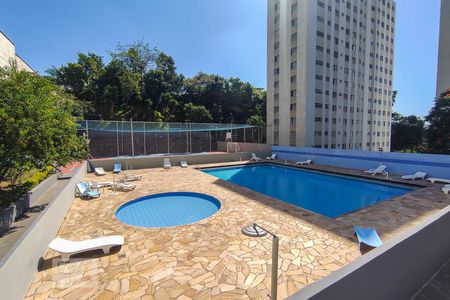 Apartamento para alugar com 52m², 2 quartos e 1 vagaÁrea comum - Piscina
