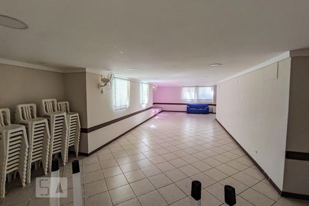 Apartamento para alugar com 52m², 2 quartos e 1 vagaÁrea comum - Salão de festas