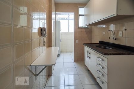 Apartamento para alugar com 52m², 2 quartos e 1 vagaCozinha