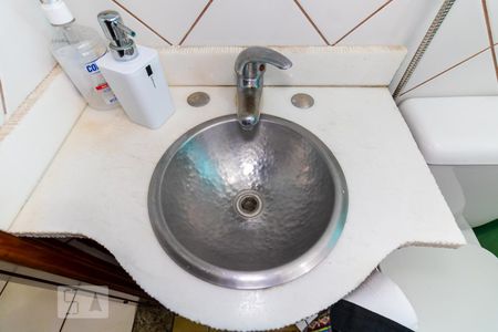 Apartamento à venda com 57m², 2 quartos e 1 vagaPia