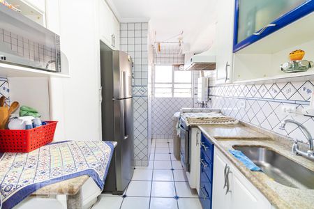 Apartamento à venda com 57m², 2 quartos e 1 vagaCozinha e Área de Serviço