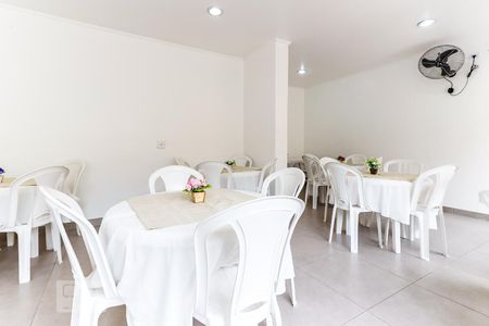 Apartamento à venda com 57m², 2 quartos e 1 vagaÁrea comum - Salão de festas