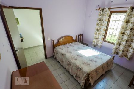 Casa à venda com 170m², 3 quartos e 3 vagasQuarto 2 - suite