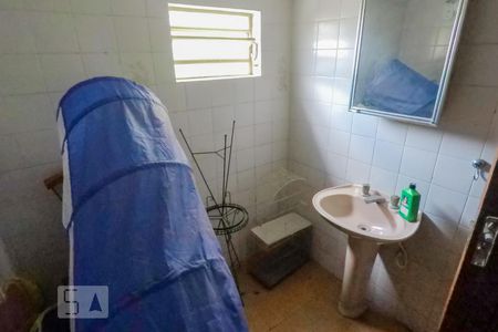 Casa à venda com 170m², 3 quartos e 3 vagasBanheiro de Serviço