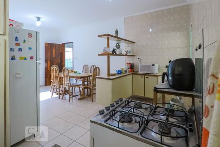 Casa à venda com 170m², 3 quartos e 3 vagasCozinha