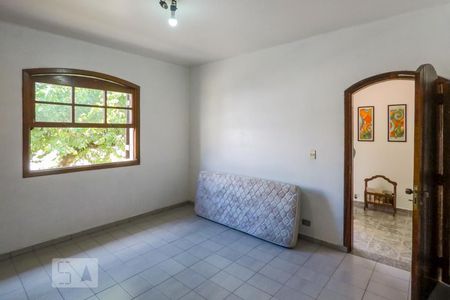 Casa à venda com 170m², 3 quartos e 3 vagasQuarto 1 - suite