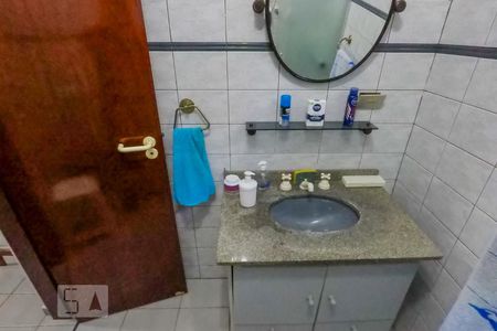 Casa à venda com 170m², 3 quartos e 3 vagasQuarto 3 - suite