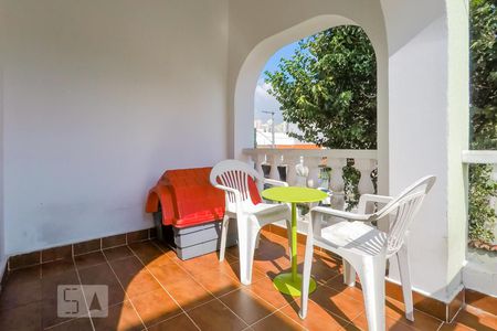 Varanda Frente de casa à venda com 3 quartos, 170m² em Bosque da Saúde, São Paulo