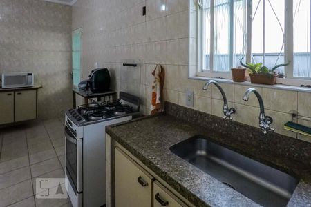 Casa à venda com 170m², 3 quartos e 3 vagasCozinha
