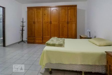 Casa à venda com 170m², 3 quartos e 3 vagasQuarto 3 - suite