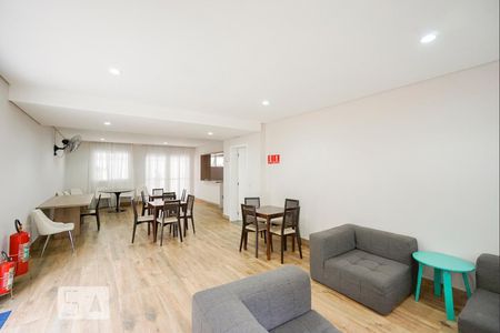 Apartamento à venda com 35m², 1 quarto e sem vaga Apartamento à venda com 35m², 1 quarto e sem vagaÁrea comum - Salão de festas