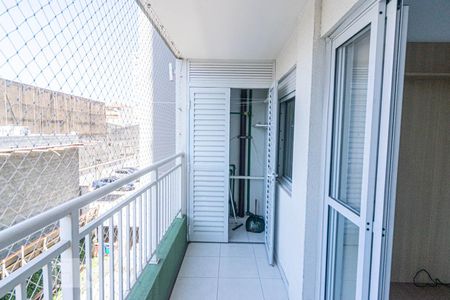 Apartamento à venda com 35m², 1 quarto e sem vaga Apartamento à venda com 35m², 1 quarto e sem vagaVaranda