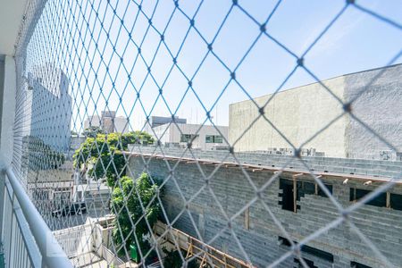 Apartamento à venda com 35m², 1 quarto e sem vaga Apartamento à venda com 35m², 1 quarto e sem vagaVaranda