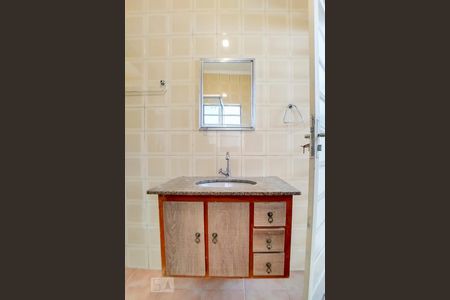 Casa à venda com 150m², 3 quartos e 1 vagaBanheiro 1