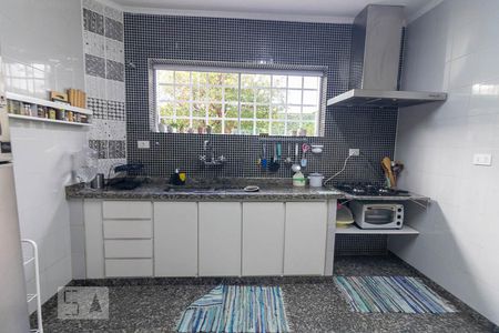 Casa à venda com 298m², 3 quartos e 3 vagasCozinha
