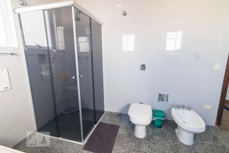 Casa à venda com 298m², 3 quartos e 3 vagasBanheiro