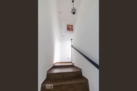 Casa à venda com 298m², 3 quartos e 3 vagasacesso quartos