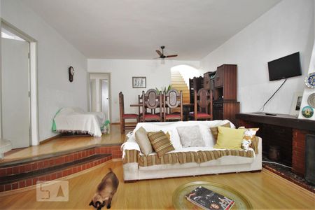 Sala de casa à venda com 4 quartos, 250m² em Jardim Londrina, São Paulo