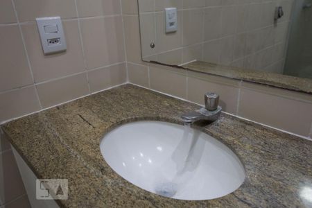 Apartamento para alugar com 78m², 3 quartos e 1 vagaBanheiro da suíte - pia