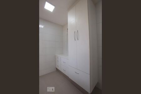 Apartamento para alugar com 78m², 3 quartos e 1 vagaÁrea de serviço