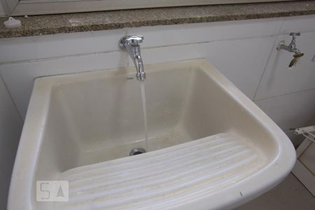 Apartamento para alugar com 78m², 3 quartos e 1 vagaÁrea de serviço - tanque