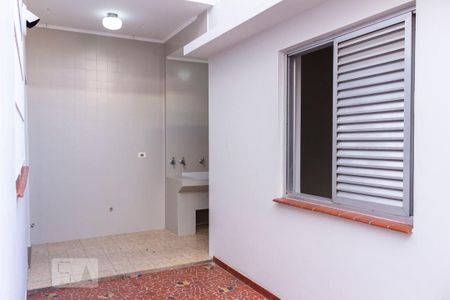 Casa para alugar com 125m², 2 quartos e 1 vagaÁrea de Serviço