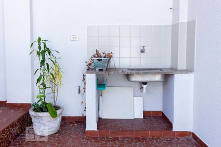 Casa para alugar com 125m², 2 quartos e 1 vagaÁrea de Serviço