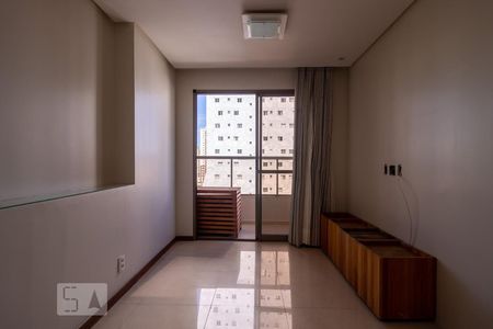 Sala de TV de apartamento para alugar com 2 quartos, 76m² em Norte (águas Claras), Brasília