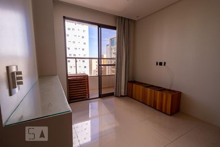 Sala de TV de apartamento para alugar com 2 quartos, 76m² em Norte (águas Claras), Brasília