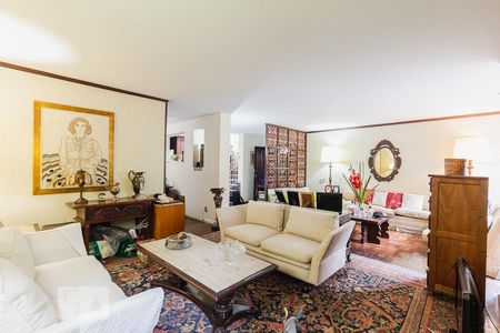 Sala de casa à venda com 4 quartos, 400m² em Indianópolis, São Paulo