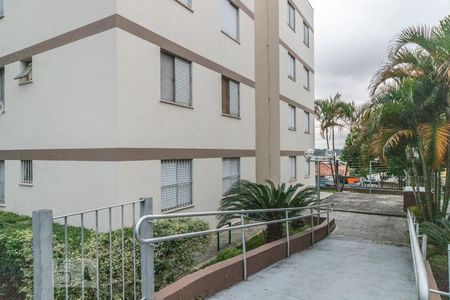Apartamento à venda com 54m², 2 quartos e 1 vaga Apartamento à venda com 54m², 2 quartos e 1 vagaFachada do bloco