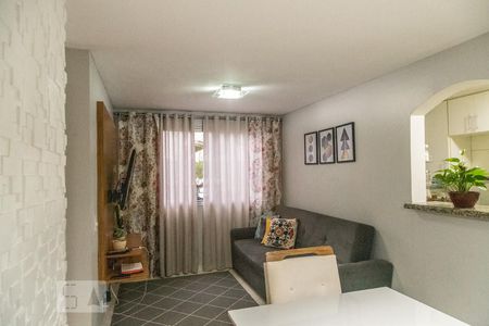 Sala de apartamento para alugar com 2 quartos, 54m² em Parque Cruzeiro do Sul, São Paulo