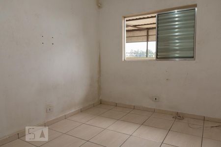 Quarto 1 de kitnet/studio para alugar com 1 quarto, 70m² em Parque Alexandre, Cotia