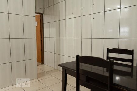 Sala/Cozinha de kitnet/studio para alugar com 1 quarto, 70m² em Parque Alexandre, Cotia