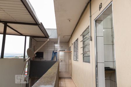 Fachada de kitnet/studio para alugar com 1 quarto, 70m² em Parque Alexandre, Cotia