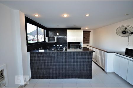 Apartamento à venda com 100m², 1 quarto e 1 vagaCozinha