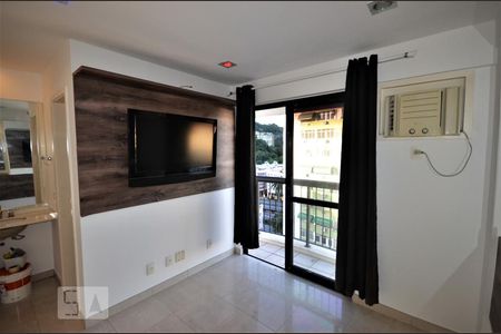 Quarto de apartamento à venda com 1 quarto, 100m² em Laranjeiras, Rio de Janeiro