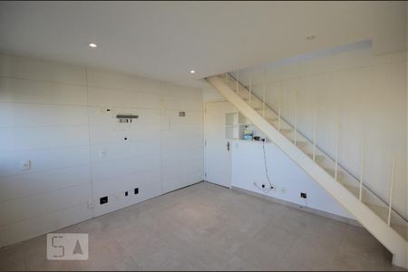 Sala de apartamento à venda com 1 quarto, 100m² em Laranjeiras, Rio de Janeiro