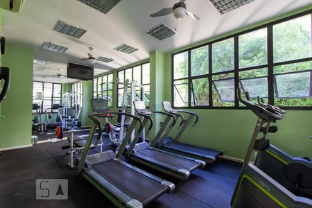 Apartamento à venda com 100m², 1 quarto e 1 vagaÁrea comum - Academia