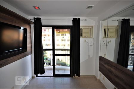 Quarto de apartamento à venda com 1 quarto, 100m² em Laranjeiras, Rio de Janeiro