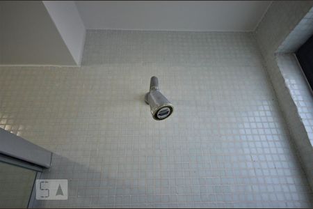 Apartamento à venda com 100m², 1 quarto e 1 vagaChuveiro