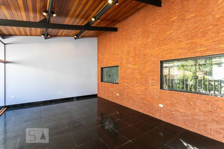 Casa à venda com 390m², 4 quartos e 4 vagasEscritório