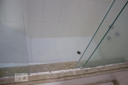 Casa de condomínio à venda com 320m², 6 quartos e 1 vagaBanheiro da Suite