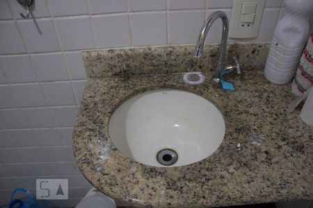 Casa de condomínio à venda com 320m², 6 quartos e 1 vagaBanheiro Social