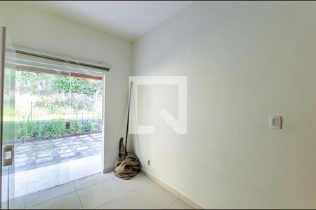 Casa de condomínio à venda com 300m², 3 quartos e 2 vagasQuarto 2