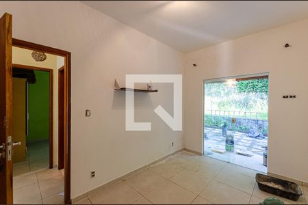 Casa de condomínio à venda com 300m², 3 quartos e 2 vagasQuarto 3