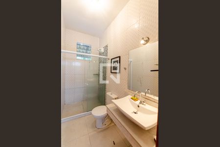 Casa de condomínio à venda com 300m², 3 quartos e 2 vagasBanheiro 3